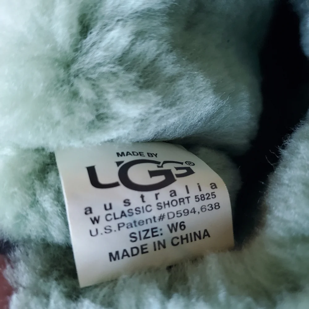 Ugg Boots - Picture 5 of 7